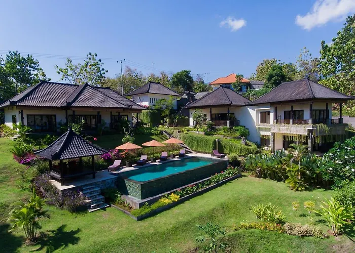 Cahaya Perfectly Formed By The Natural Surrounding And Balinese Hospitality Lovina Beach