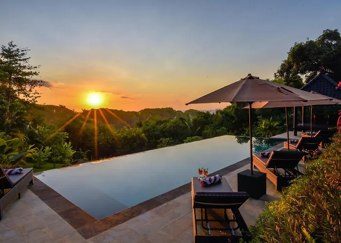 Villa Cahaya Perfectly Formed By The Natural Surrounding And Balinese Hospitality *