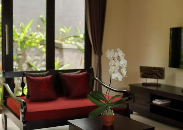 Cahaya Perfectly Formed By The Natural Surrounding And Balinese Hospitality Villa
